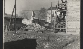 Budynek mieszkalny. 29 października 1945 r.